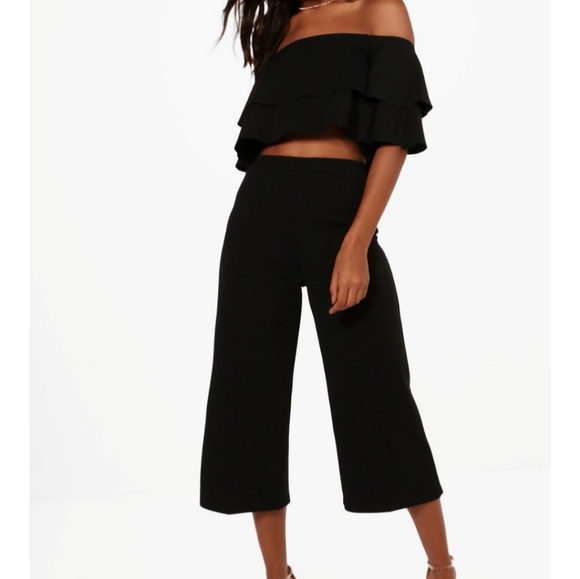 Boohoo Pants - Tube Top And Culotte Set